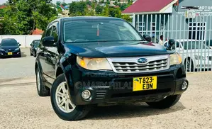 Subaru Forester 2011 Black