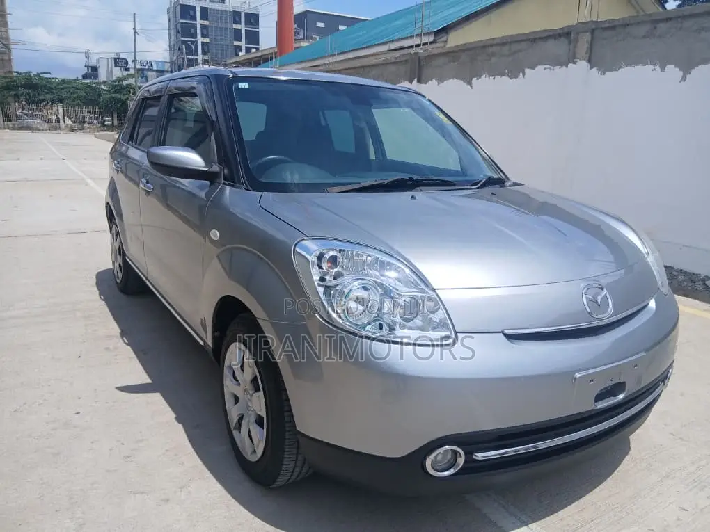 Mazda Verisa 2013 Silver