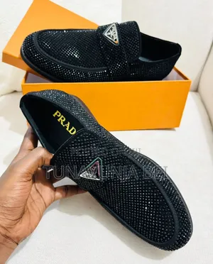 Prada Stones Shoes Moccains 