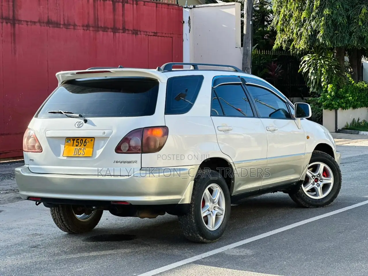 Toyota Harrier 2007 White