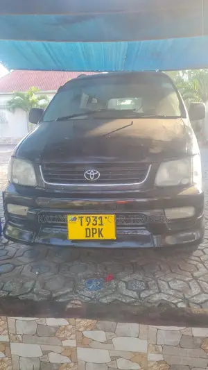 Toyota LiteAce Noah 2000 Black