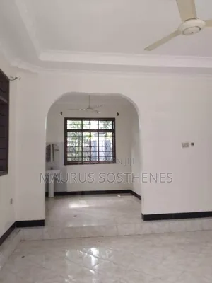 3bdrm House in Matembele Ya Pili, Kitunda for rent