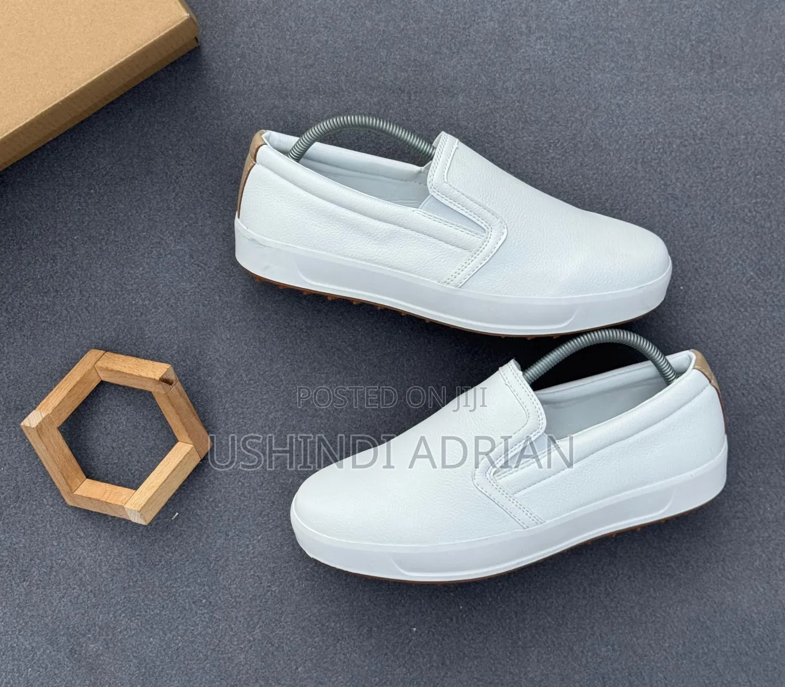 Ecco Original–Full Box|Viatu Vya Wanaume Wa Kiwango