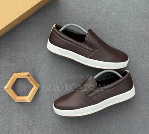 Ecco Original–Full Box|Viatu Vya Wanaume Wa Kiwango