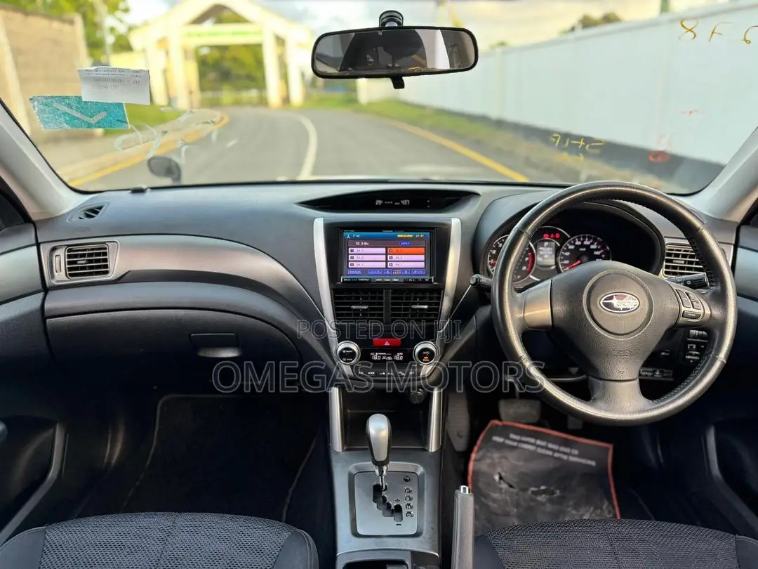 Subaru Forester 2.0D X 2011 Black