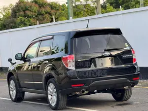 Subaru Forester 2.0D X 2011 Black