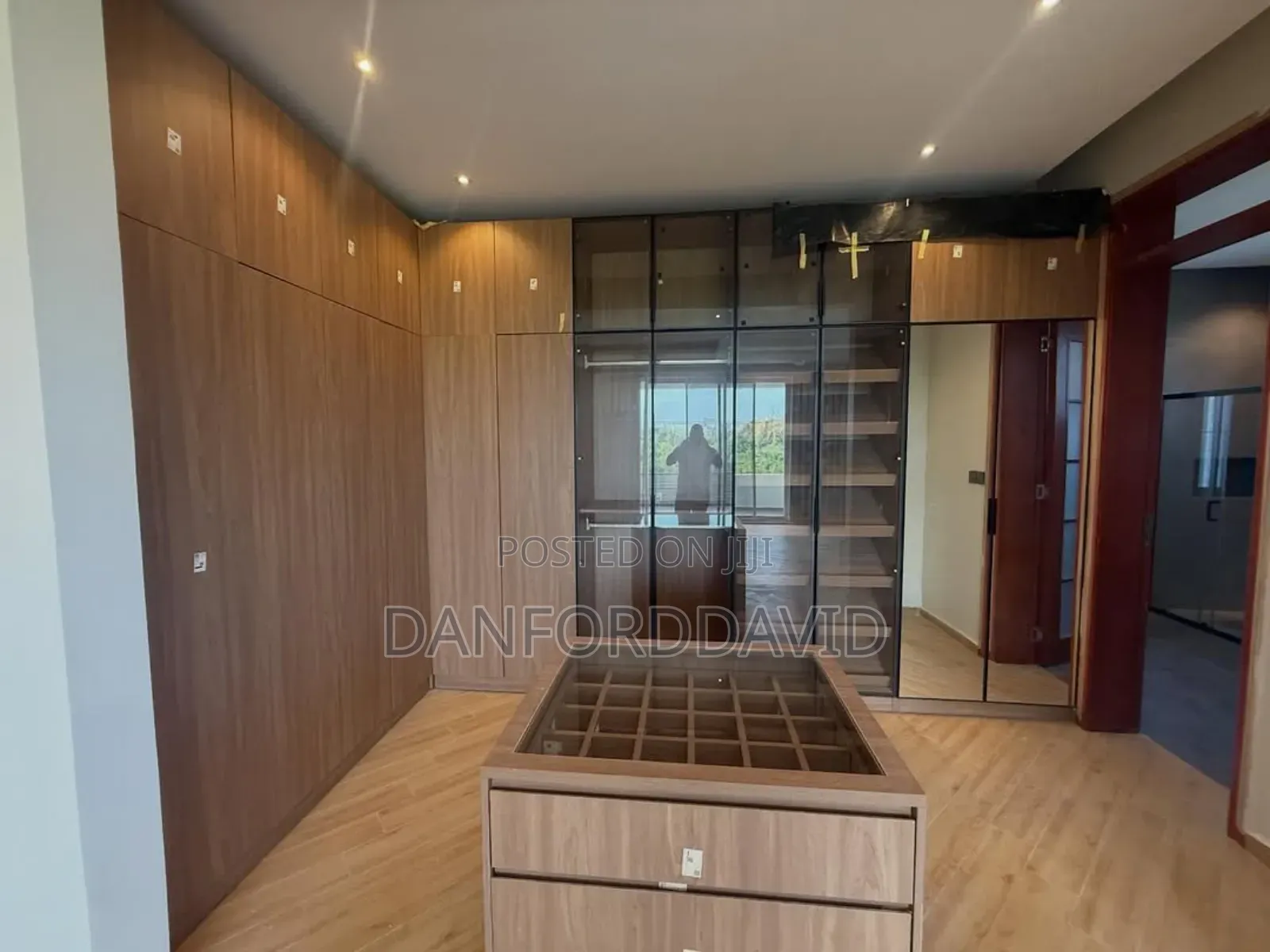 5bdrm House in Kahwa Resl Estate, Mbezi Beach for sale