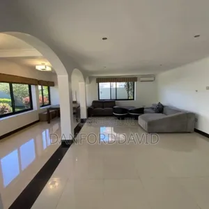 5bdrm House in Kahwa Real Estate, Masaki for sale