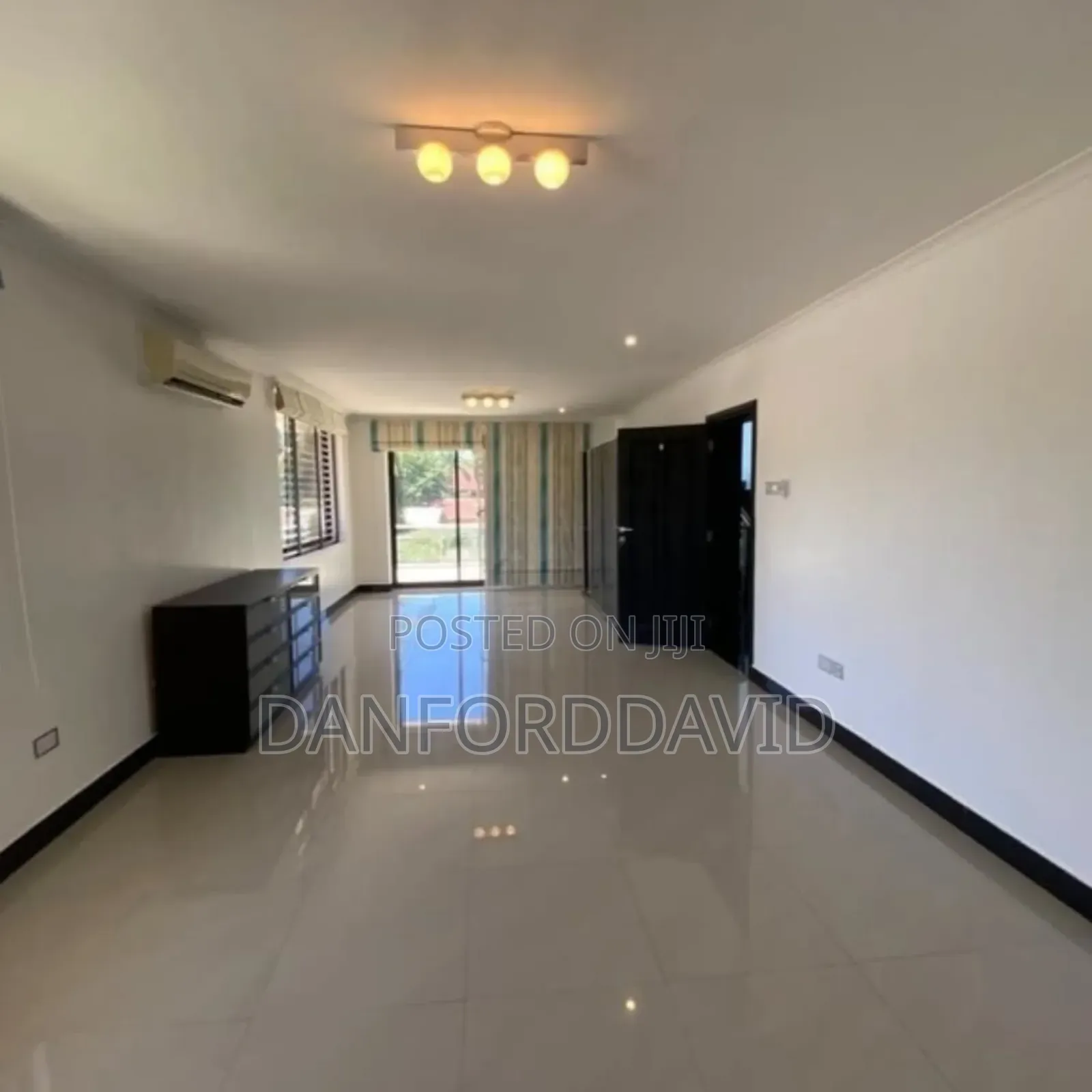 5bdrm House in Kahwa Real Estate, Masaki for sale