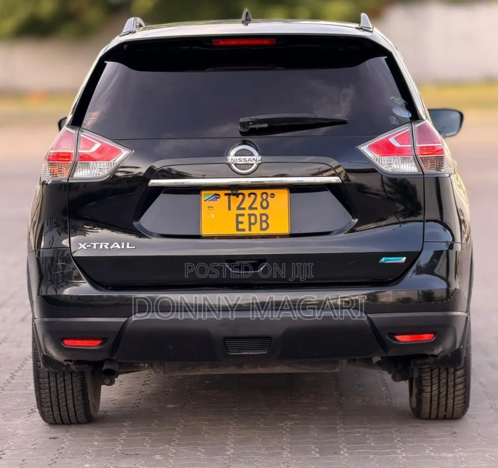 Nissan X-Trail 2.0 Petrol AWD 2014 Black