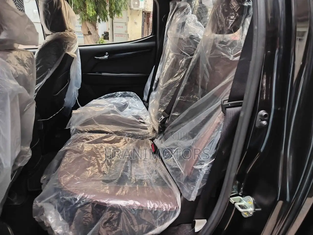 New Isuzu D-MAX 2025 Black