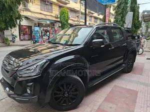 New Isuzu D-MAX 2025 Black