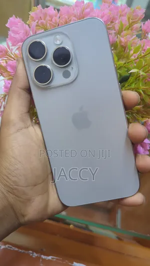 Apple iPhone 15 Pro 128 GB Gray