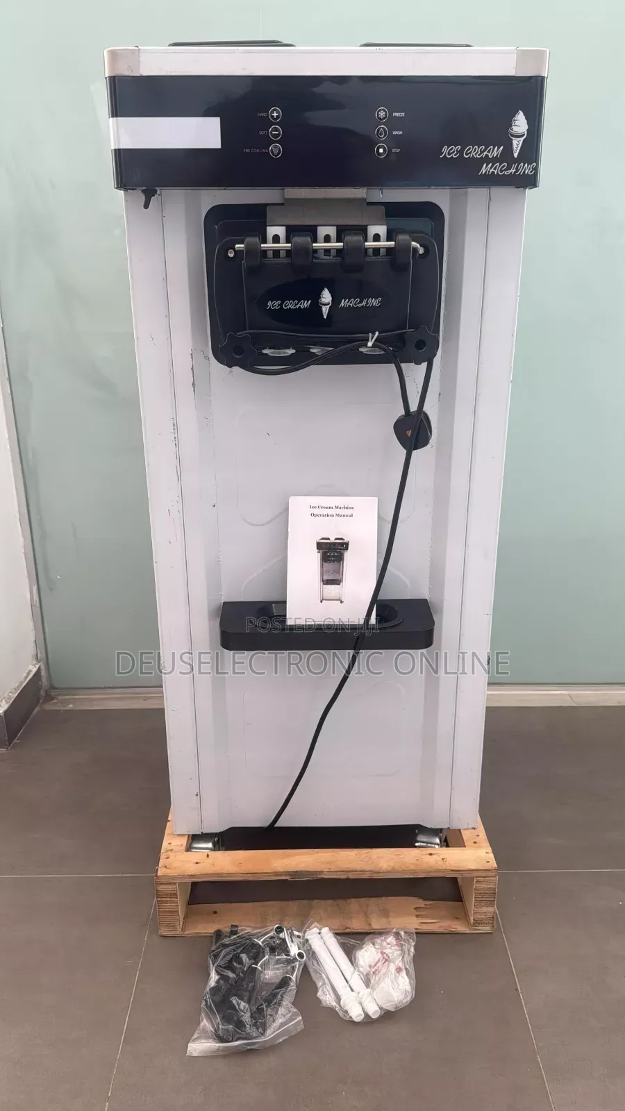 *Soft Ice Cream  Machines*
Available at Cke !!
- 28 Litres
- ⁠