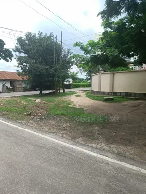 Industrial Plot for Sale Mkuranga Along Kilwa Road With Clean Title
