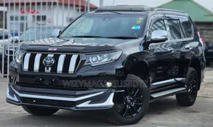 Toyota Land Cruiser Prado 2.8 2022 Gold