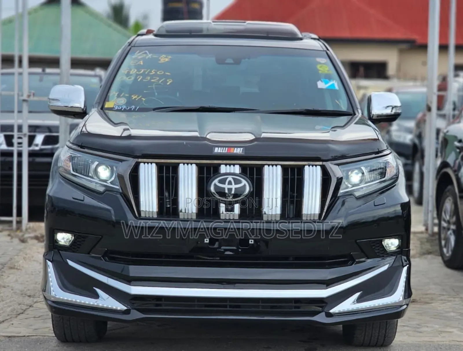 Toyota Land Cruiser Prado 2.8 2022 Gold