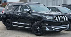 Toyota Land Cruiser Prado 2.8 2022 Gold