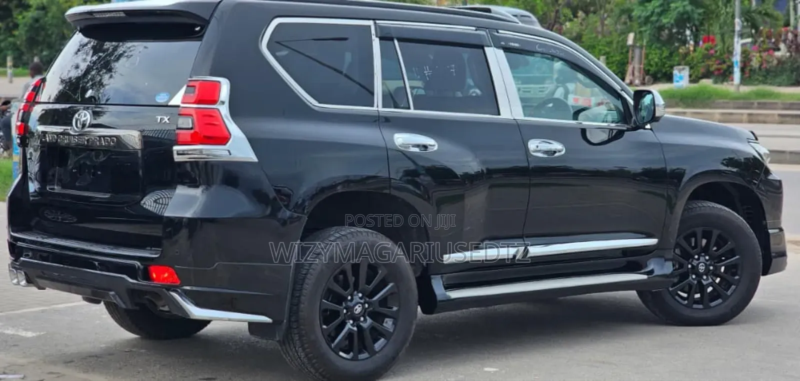 Toyota Land Cruiser Prado 2.8 2022 Gold