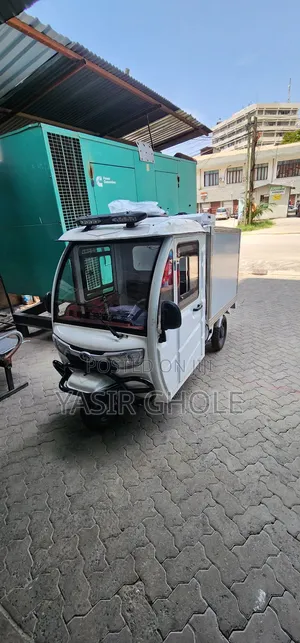 New Motorcycle 2025 White