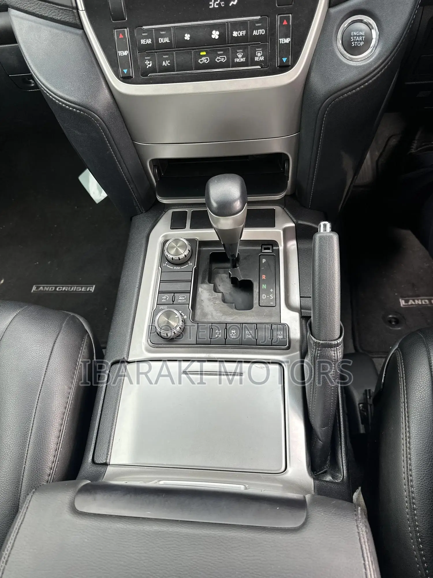 Toyota Land Cruiser 2020 Black