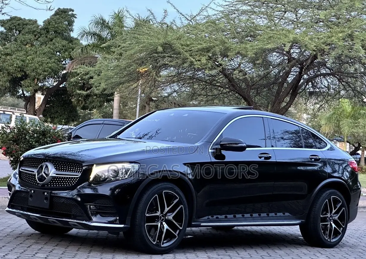 Mercedes-Benz GLC-Class 2017 Black