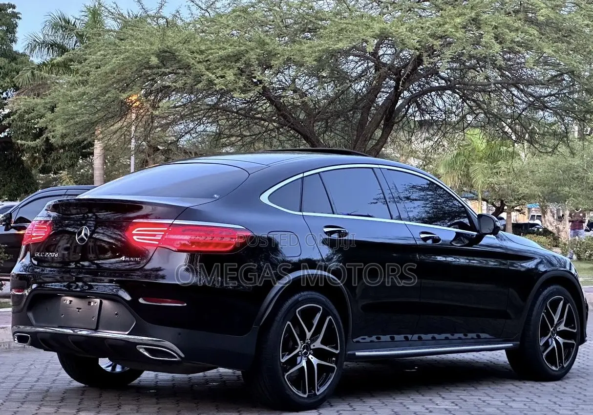 Mercedes-Benz GLC-Class 2017 Black