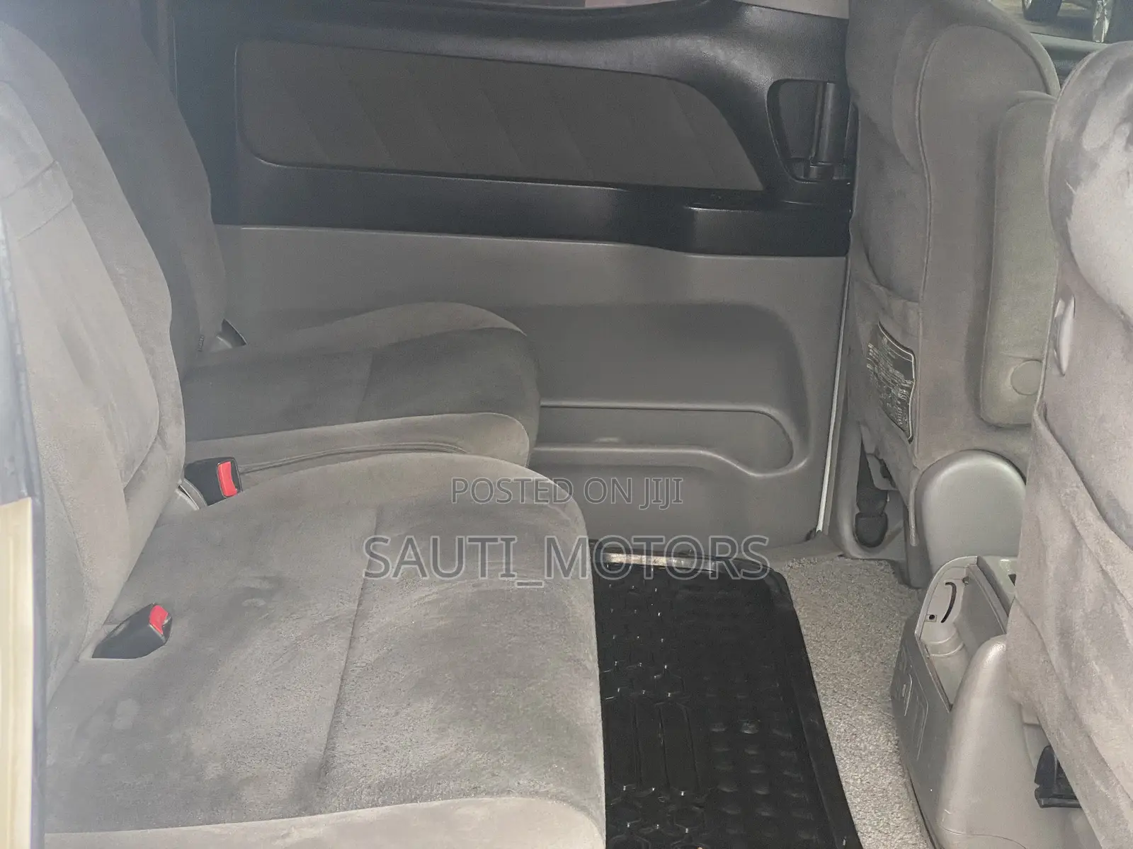 Toyota Alphard 2004 White