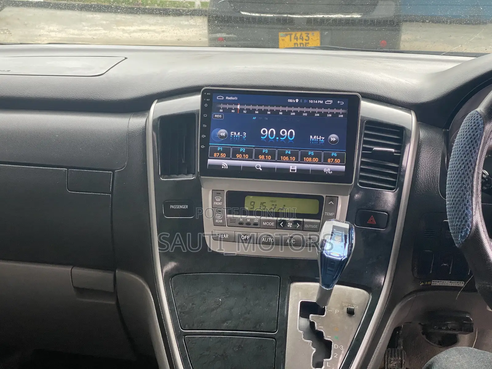 Toyota Alphard 2004 White