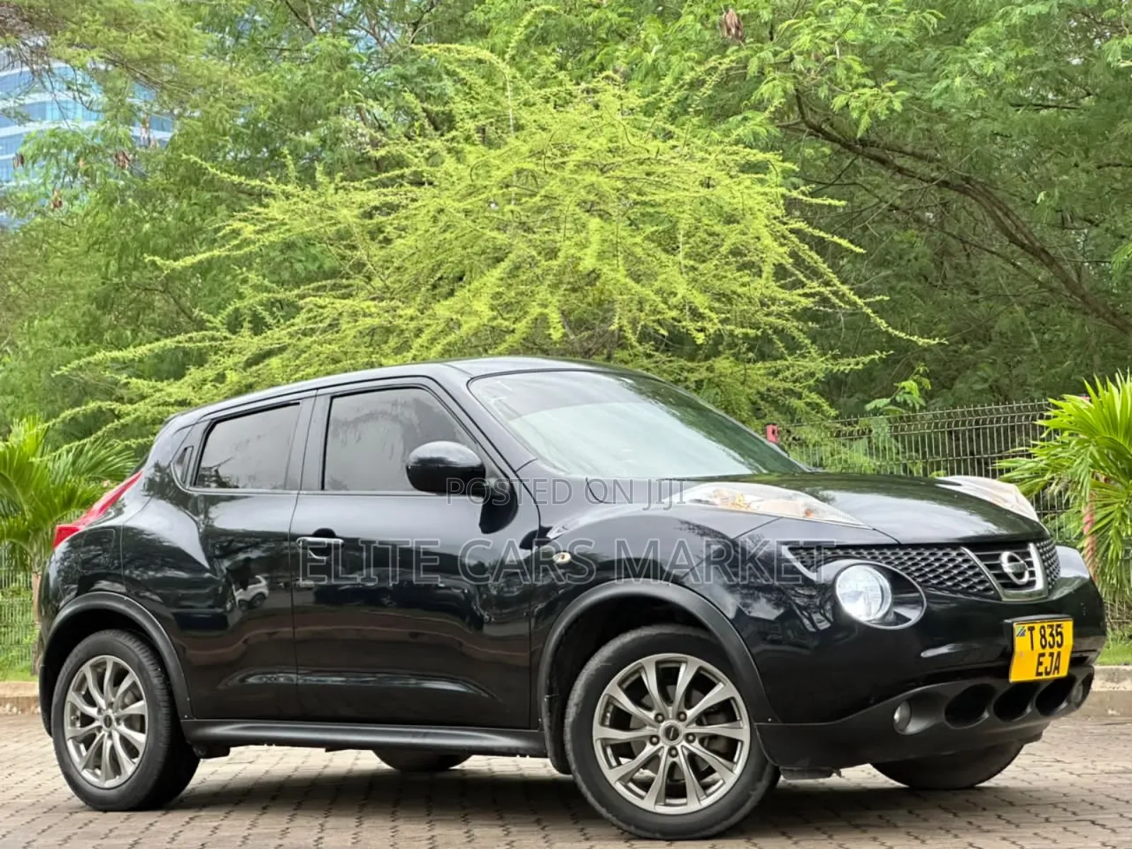 Nissan Juke 2011 Black