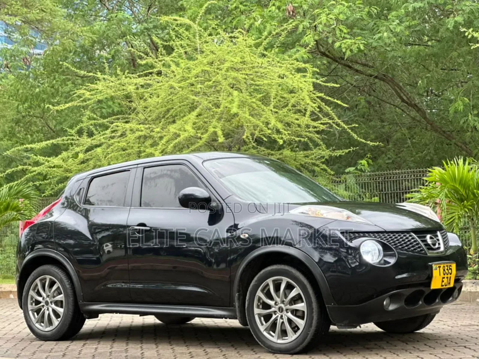 Nissan Juke 2011 Black