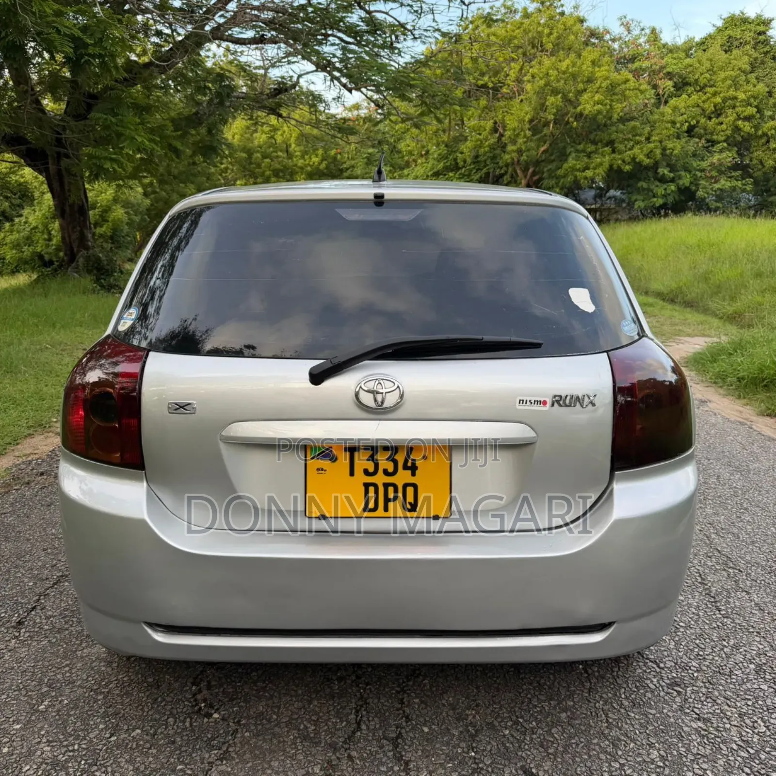 Toyota Corolla RunX 2004 Silver