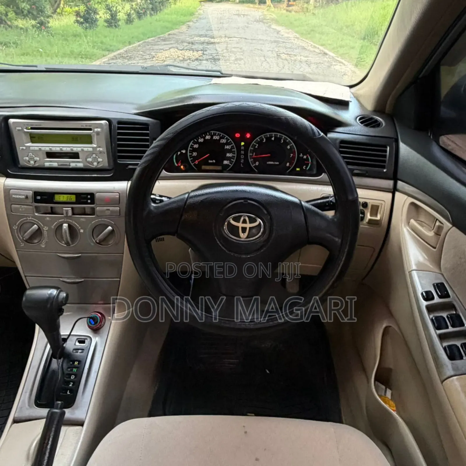 Toyota Corolla RunX 2004 Silver