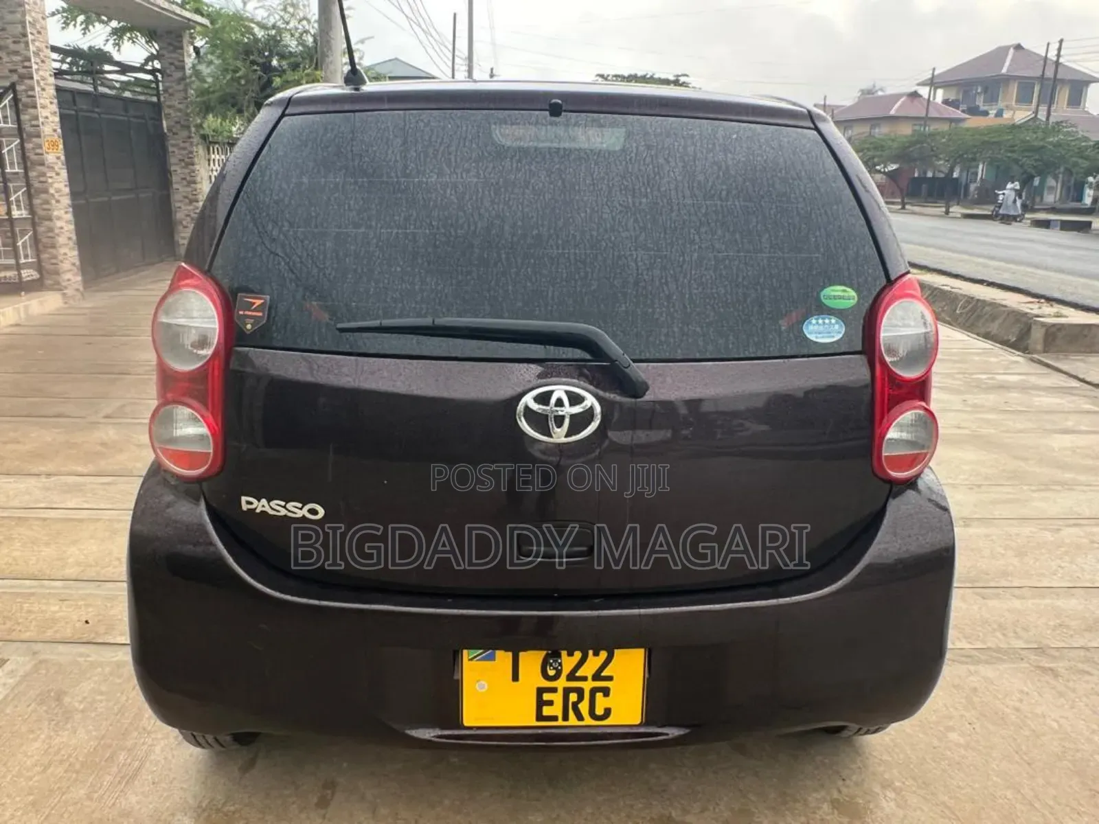 Toyota Passo 2012 Black