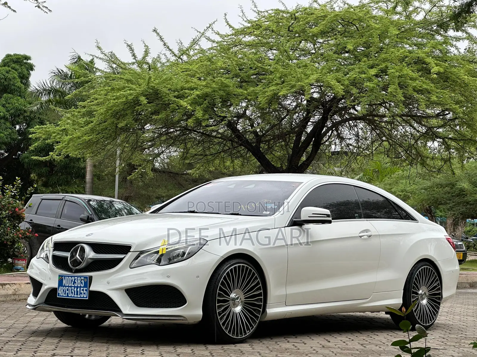 Mercedes-Benz E350 2014 White
