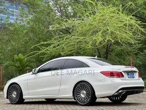Mercedes-Benz E350 2014 White