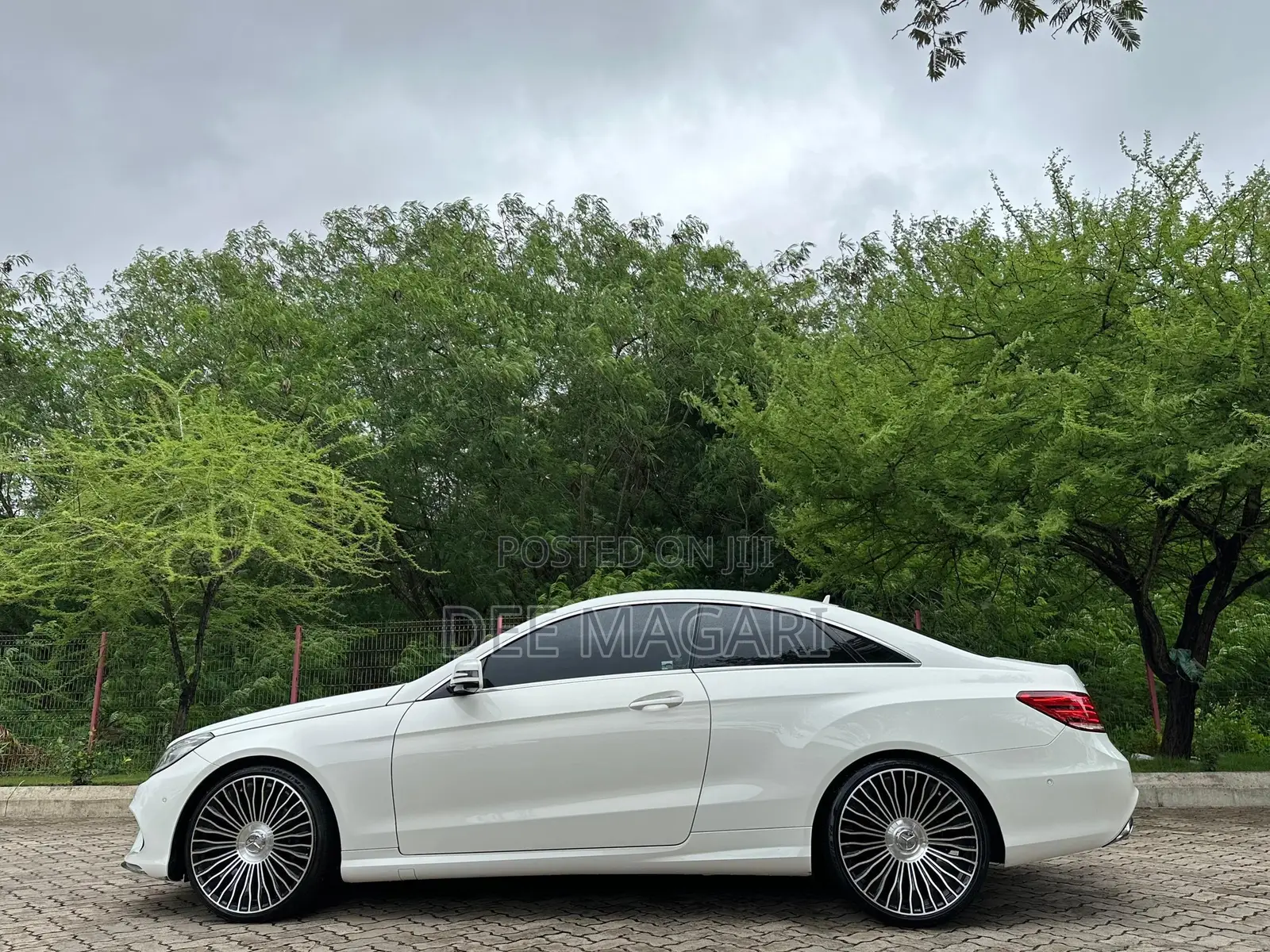 Mercedes-Benz E350 2014 White