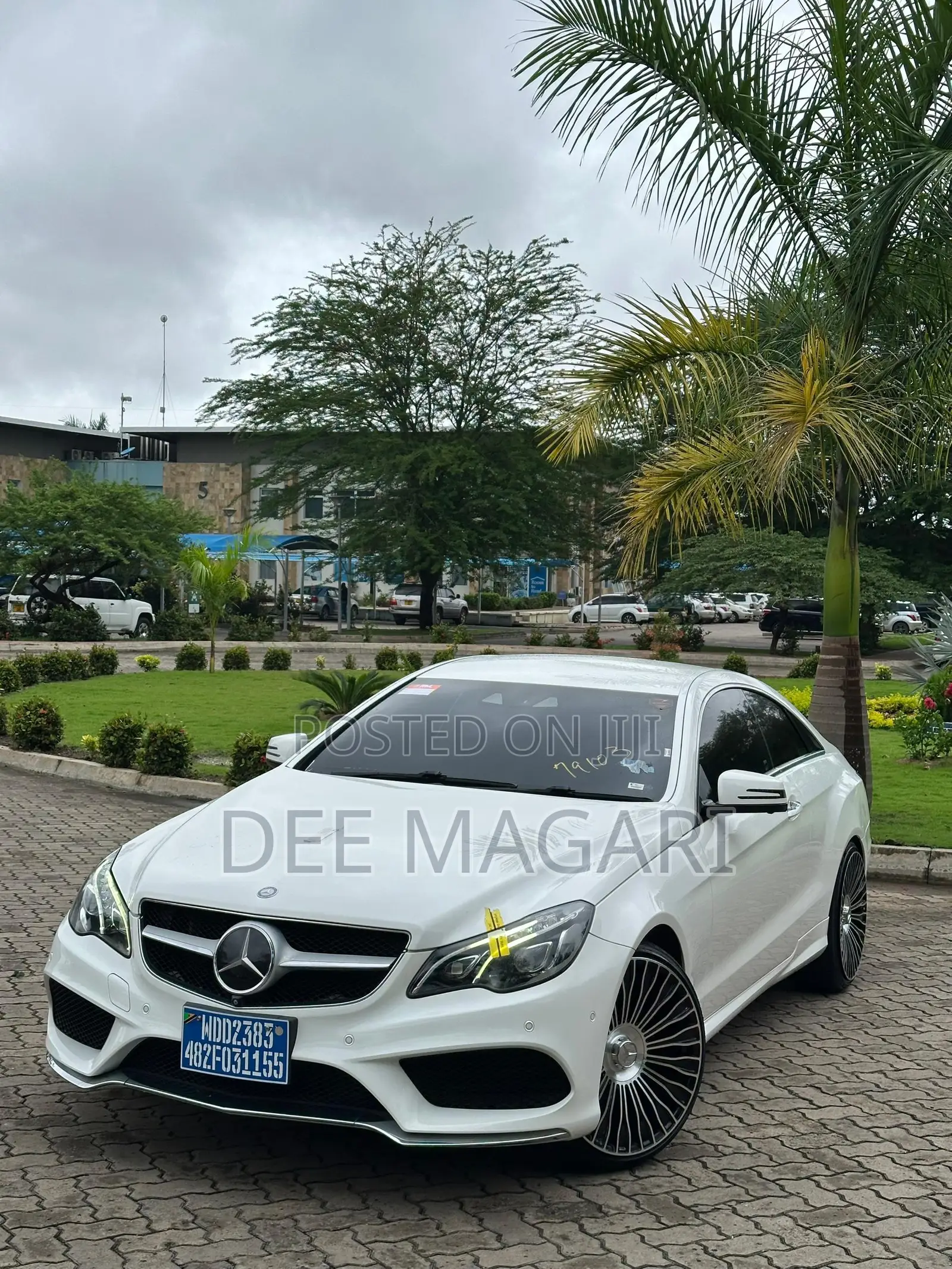 Mercedes-Benz E350 2014 White