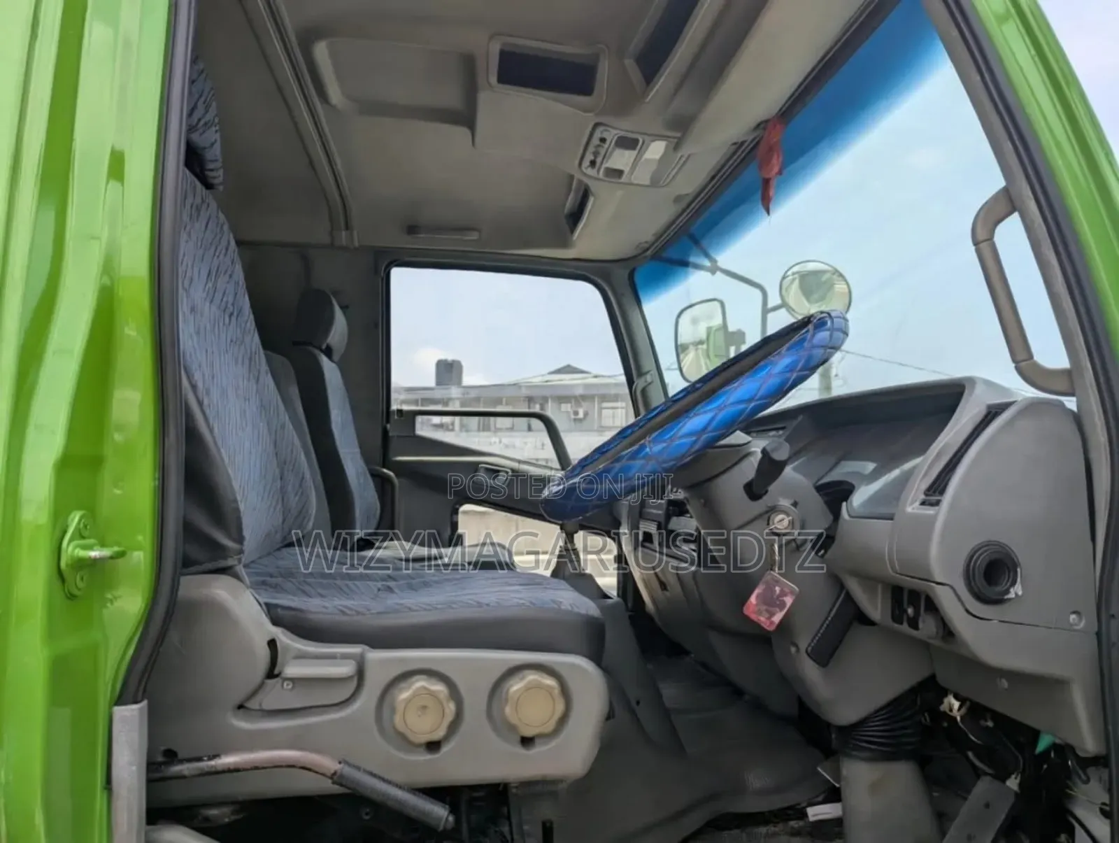 Mitsubishi Fuso Tipper Dumper