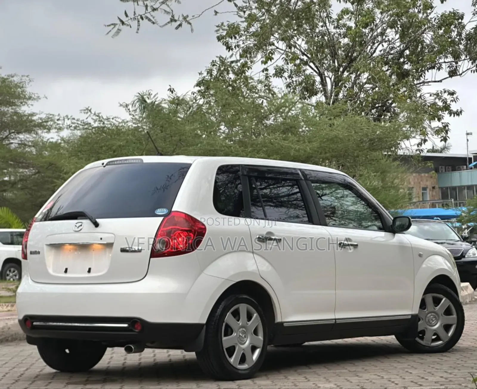 Mazda Verisa 2008 White