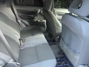 Toyota RAV4 2005 Silver