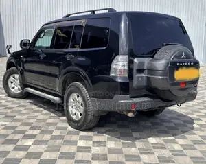 Mitsubishi Pajero 2008 Black