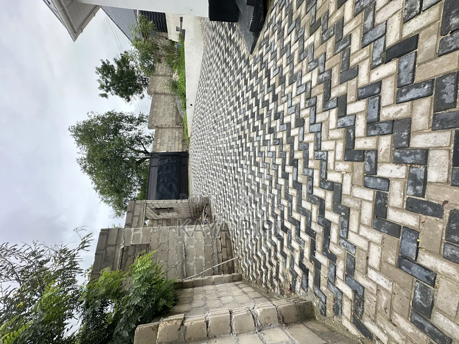 3bdrm House in Mbezi for sale