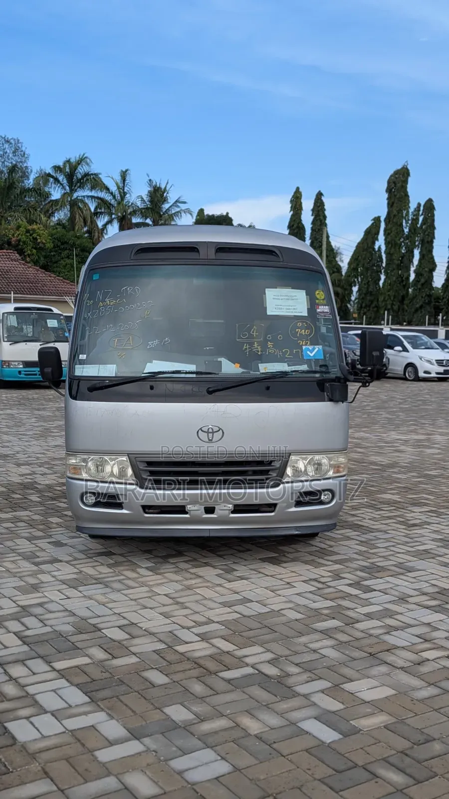 Toyota Coaster 2007 Silver