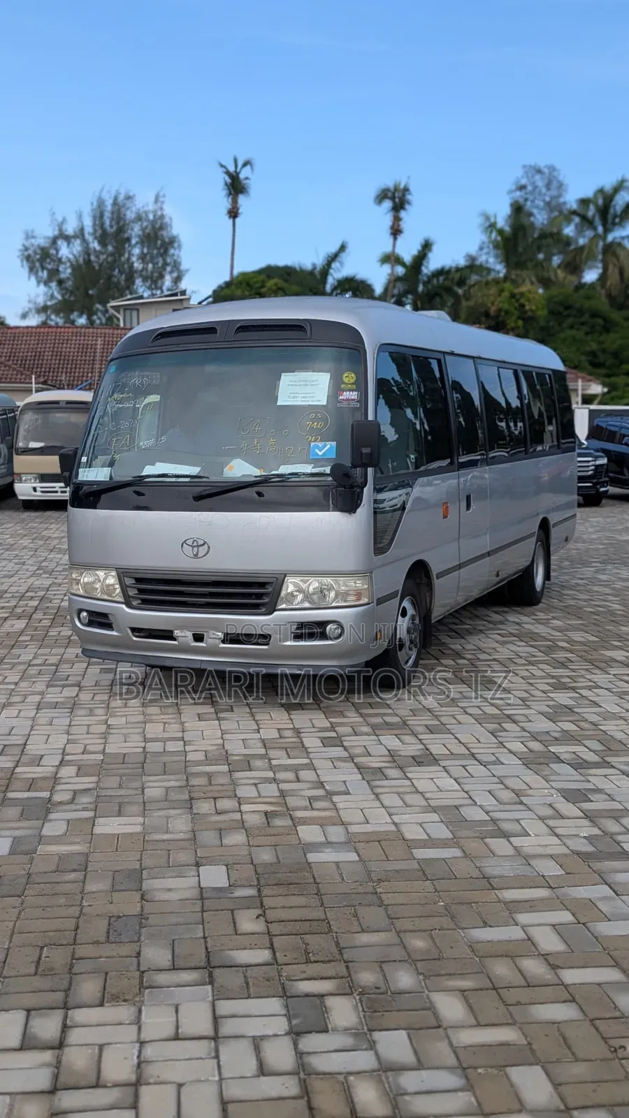 Toyota Coaster 2007 Silver