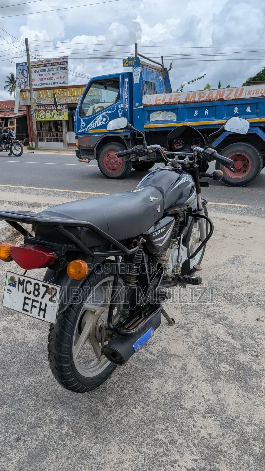 Bajaj Boxer 125 2025 Black