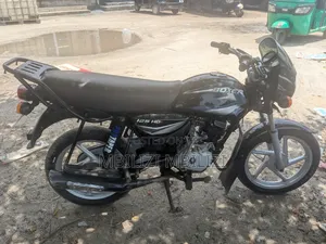 Bajaj Boxer 125 2025 Black