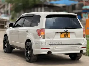 Subaru Forester 2012 White
