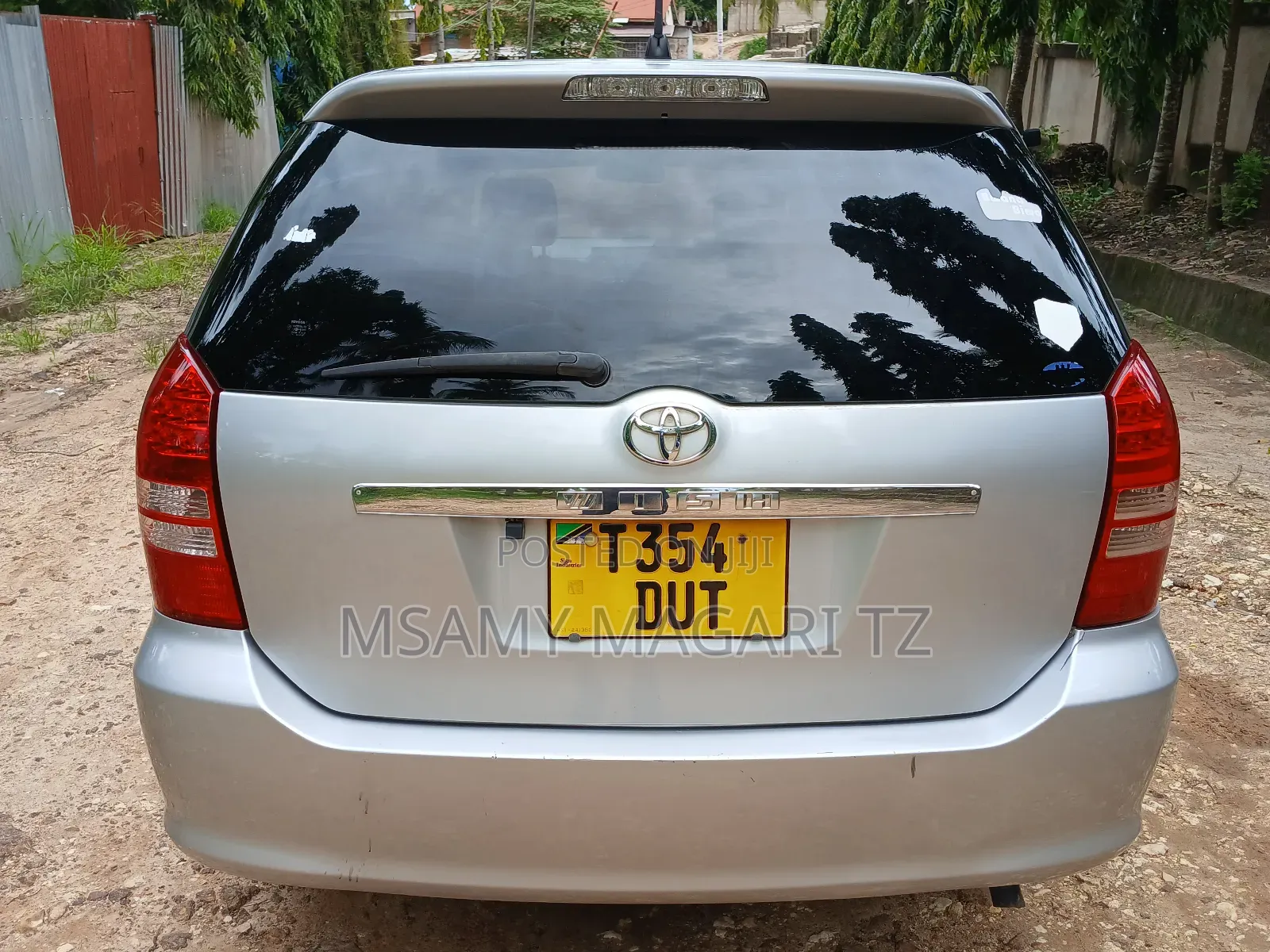 Toyota Wish 2003 Silver
