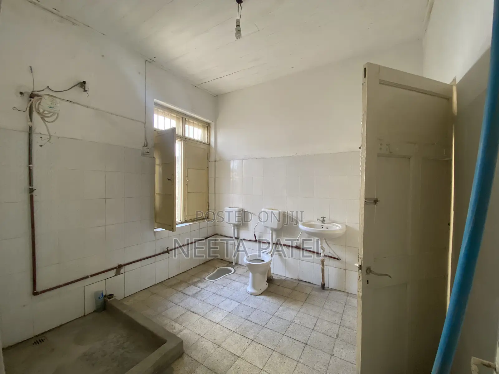 Prime Commercial Property – Tanga (For Sale / Rent)